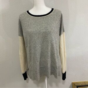 Goats‎ Cashmere Gray and Cream Colorblock Sweater